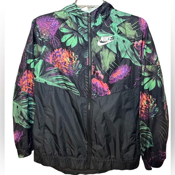 Nike Other - Nike Girls Floral windbreaker sz XL